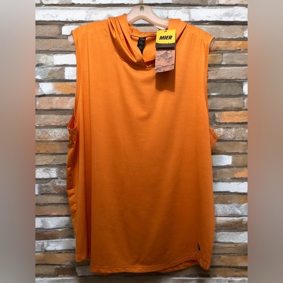 NWT Men's Sleeveless Tank Quick Dry Athleisure Muscle Top Gold Size XL - Picture 1 of 9